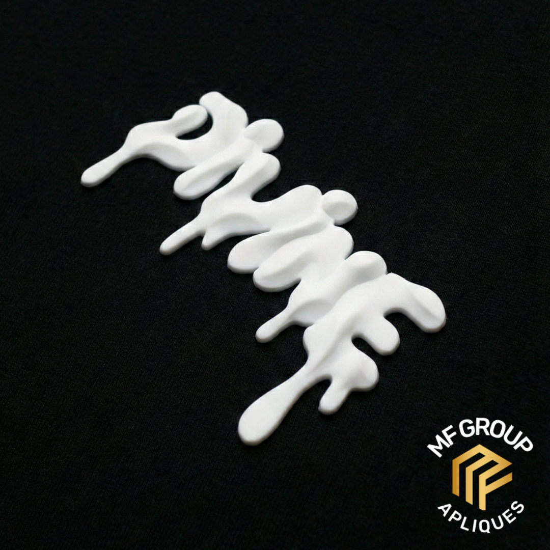 Muñeco con cachucha - Aplique Termo-adherible Silicona