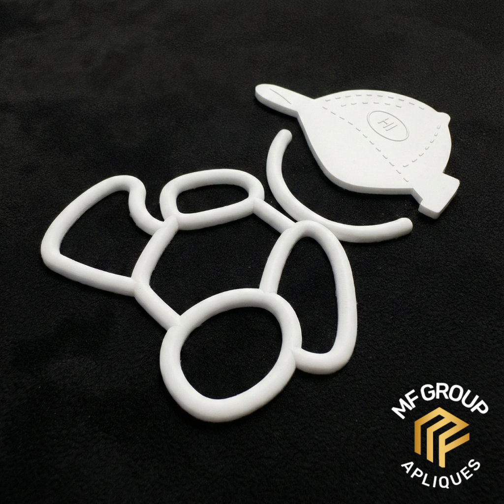 Muñeco con cachucha - Aplique Termo-adherible Silicona